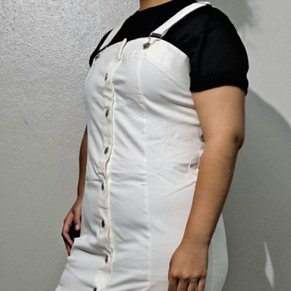 White Denim Front Snap Button-Down Mini Dress – Plus (1X, 2X & 3X) - Picture 4 of 8